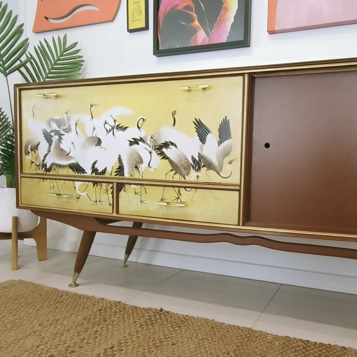Retro Mid Century Heron Accent Sideboard
