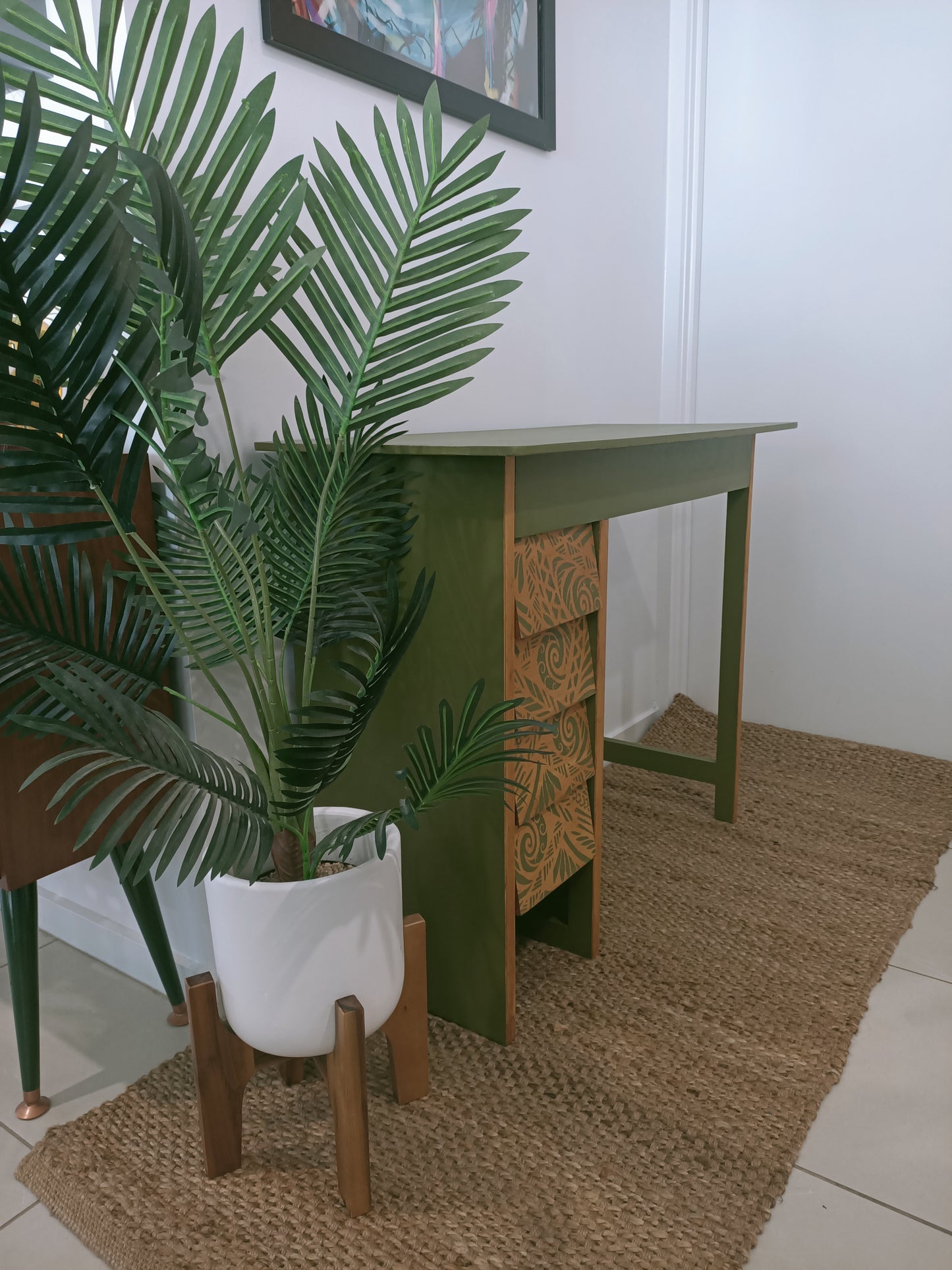 Mid Century Retro Olive New Zealand Design Desk / Hall Table