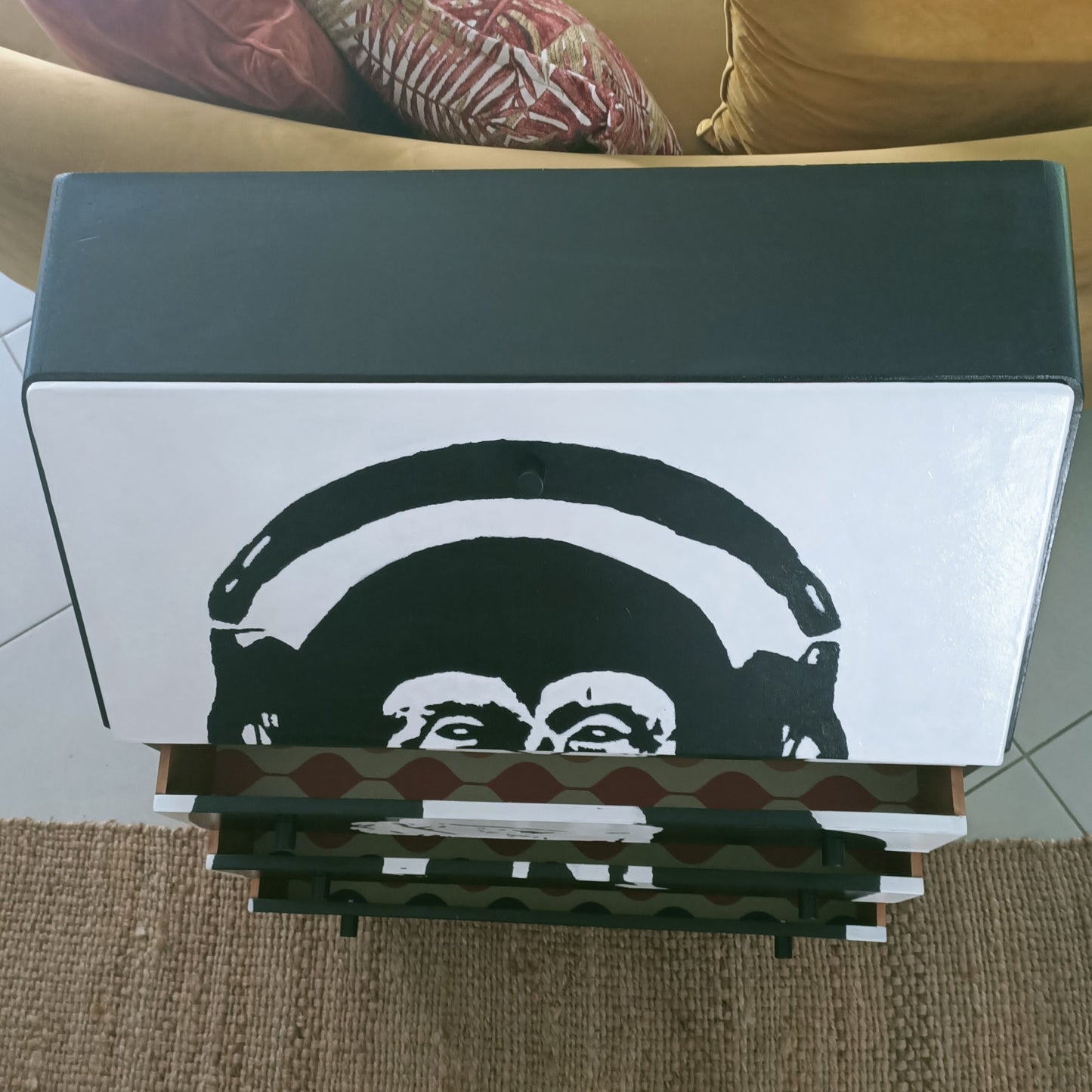 Retro Vintage Magilla Drop Down Desk