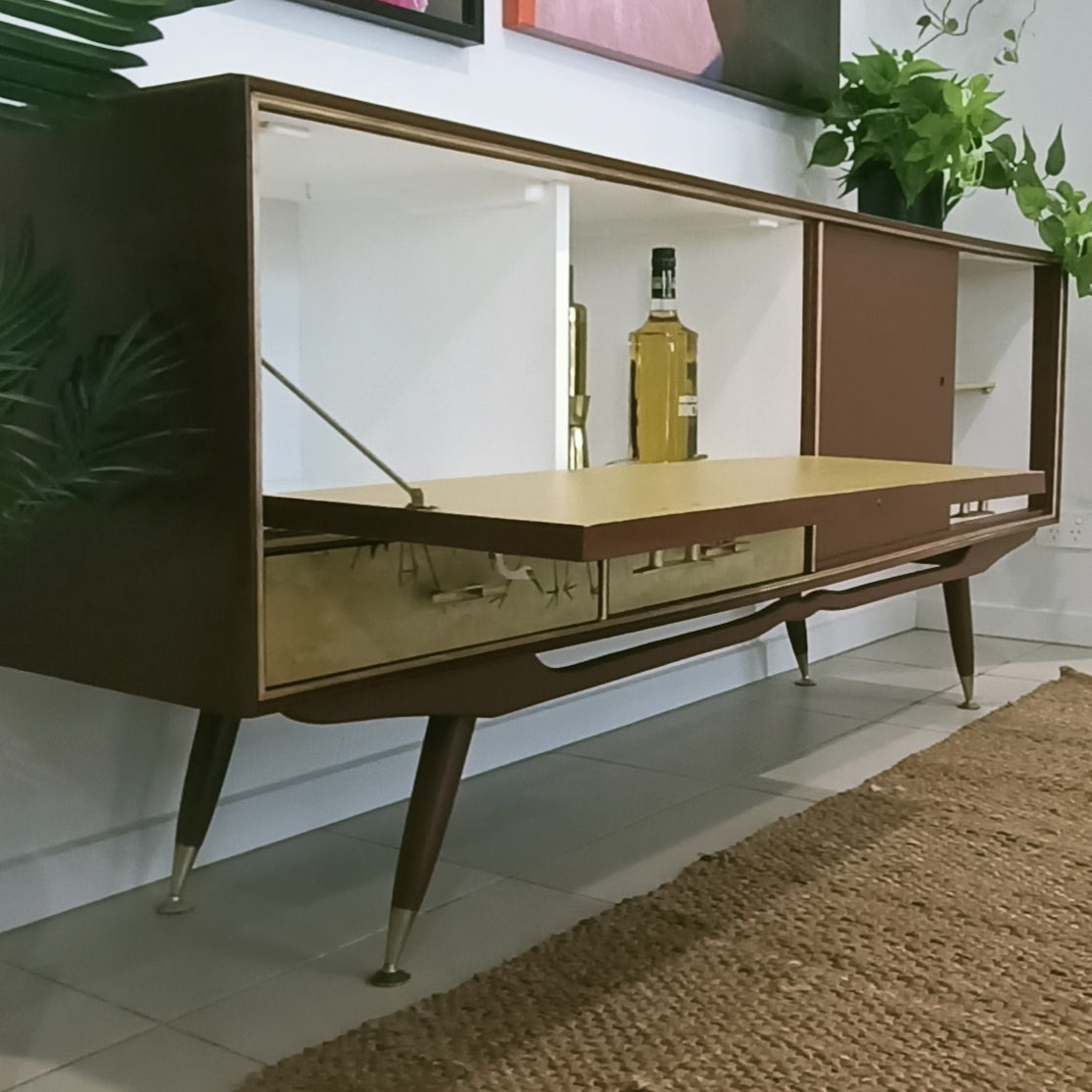 Retro Mid Century Heron Accent Sideboard