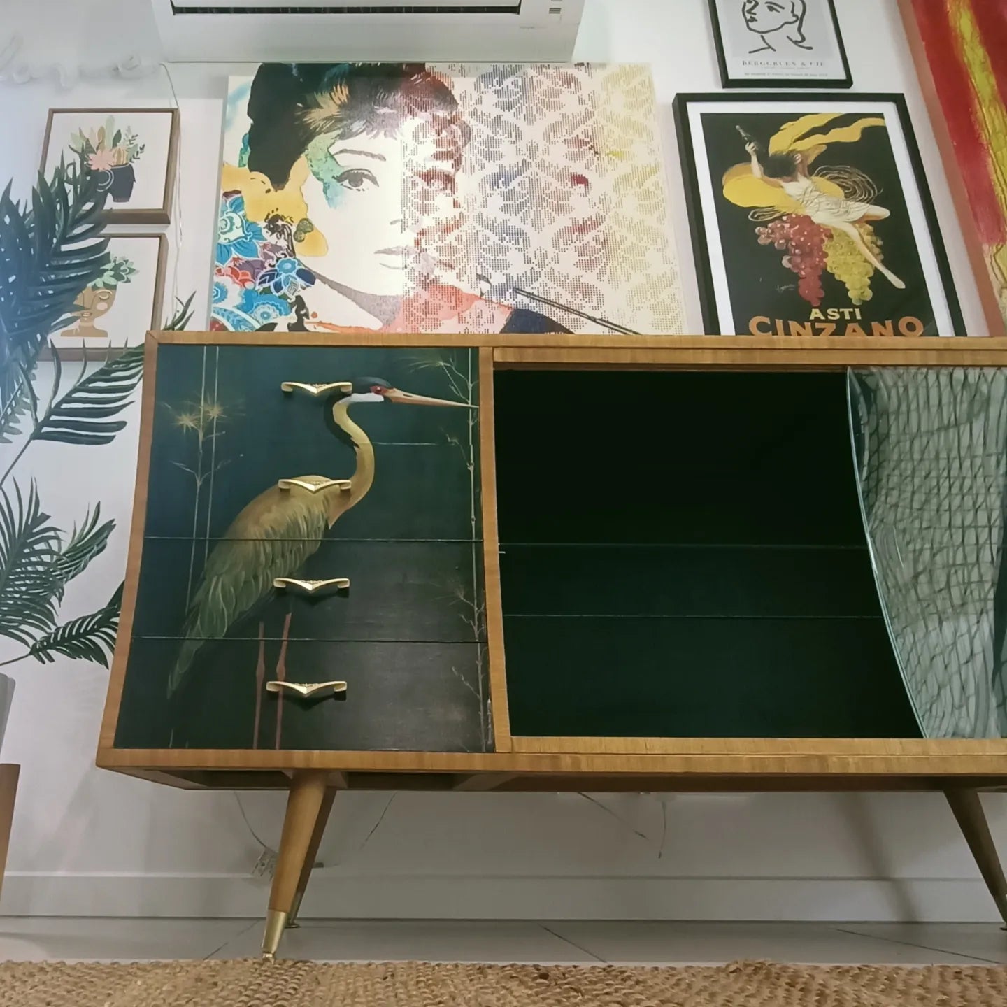 Curved Green Retro Mid Century Sideboard / Cabinet