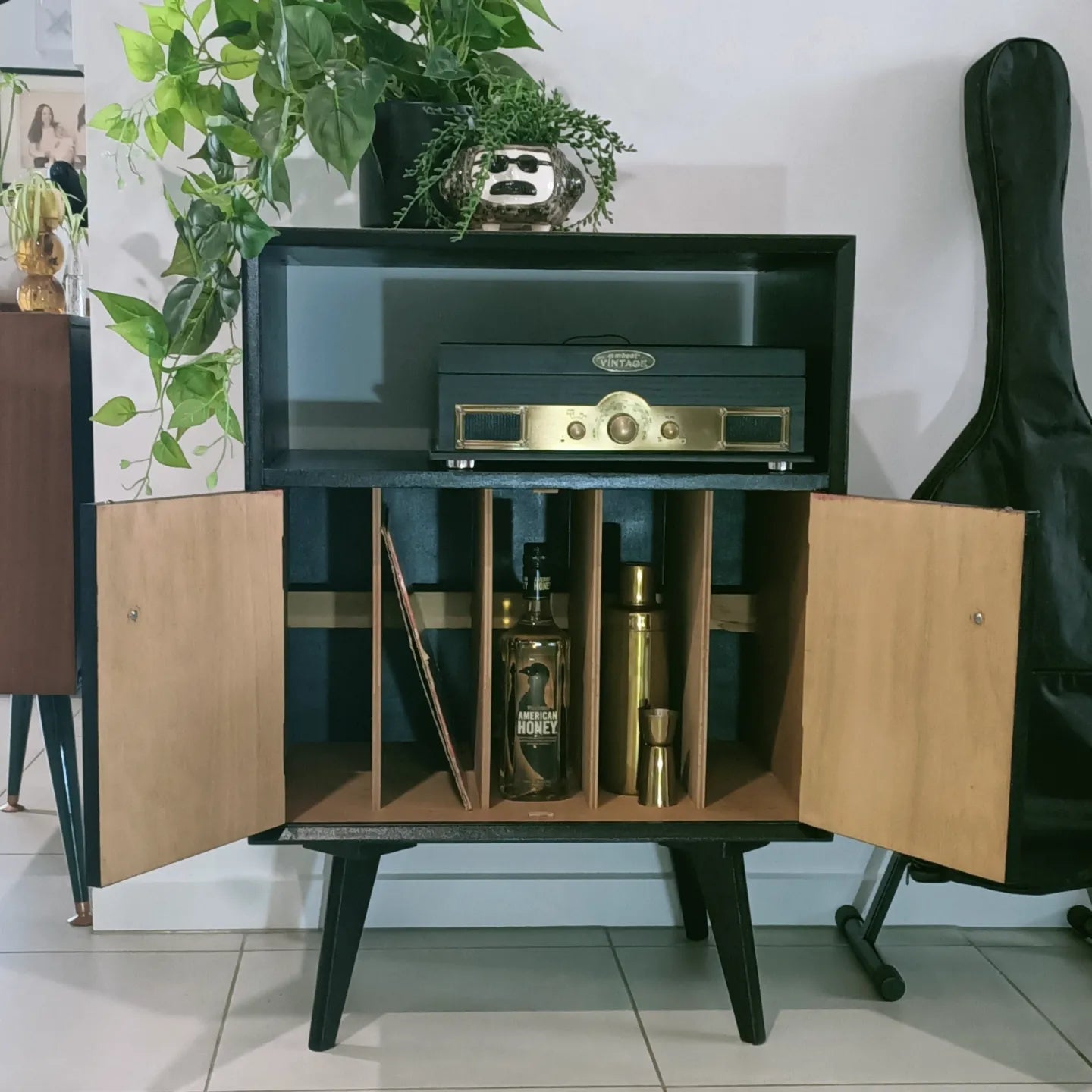 Retro Vintage Mid Century Music Stencil Record Cabinet